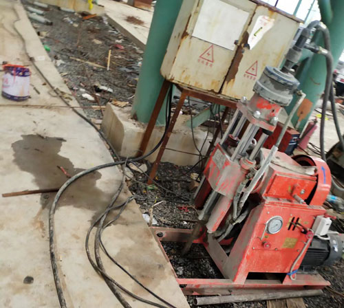 新村镇设备基础下沉注浆